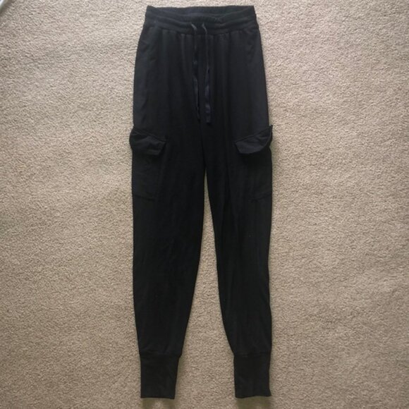 Women’s Black Joggers size medium stretchy - Picture 1 of 6